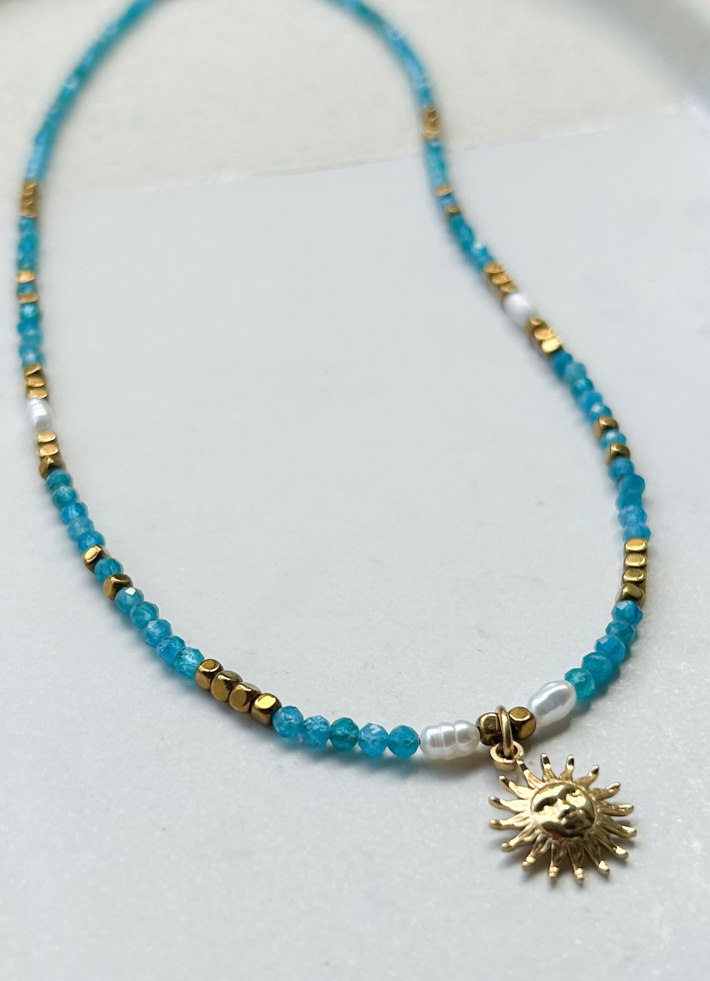 Collier So