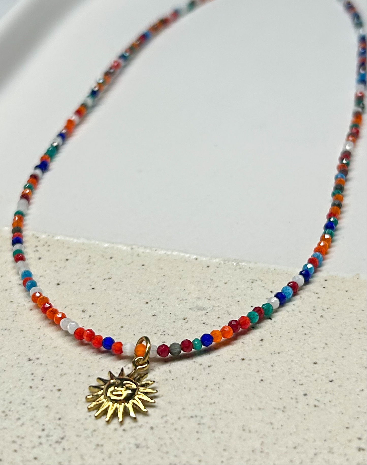 Collier Chems